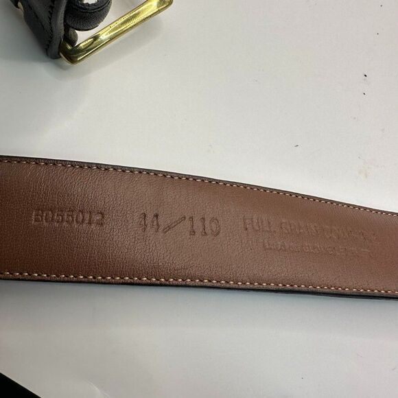 Roundtree Yorke Belt Mens 44 Black Leather Full Grain Cowhide Solid Brass Buckle - Picture 8 of 12